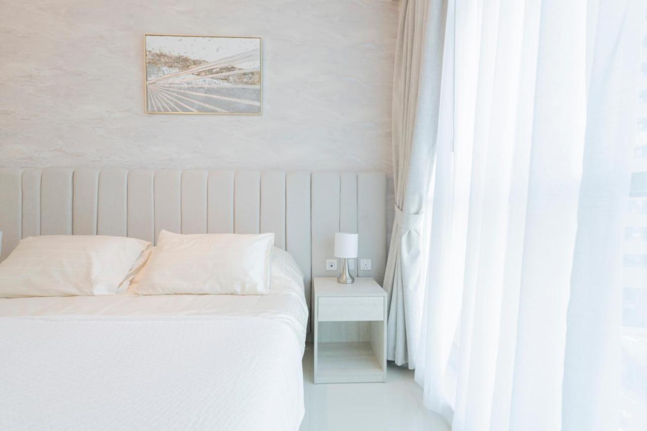 Luxury Studio, Seven Palm Residence-Palm Jumeirah Дубай Екстериор снимка