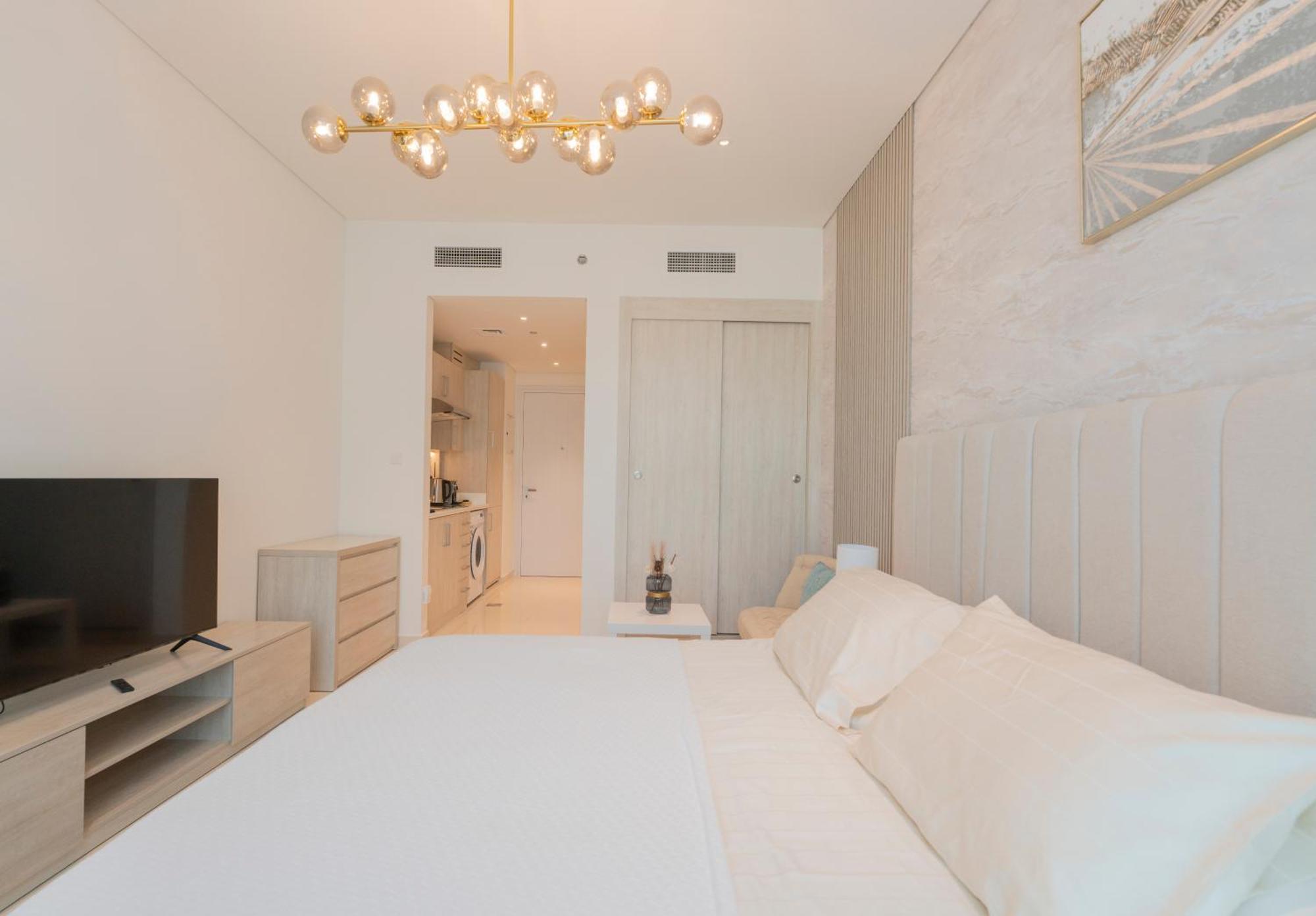 Luxury Studio, Seven Palm Residence-Palm Jumeirah Дубай Екстериор снимка